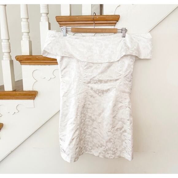 Anthropologie BHLDN Ingrid Stretch Mini Dress Off-Shoulder White Jacquard Size L - Picture 2 of 11
